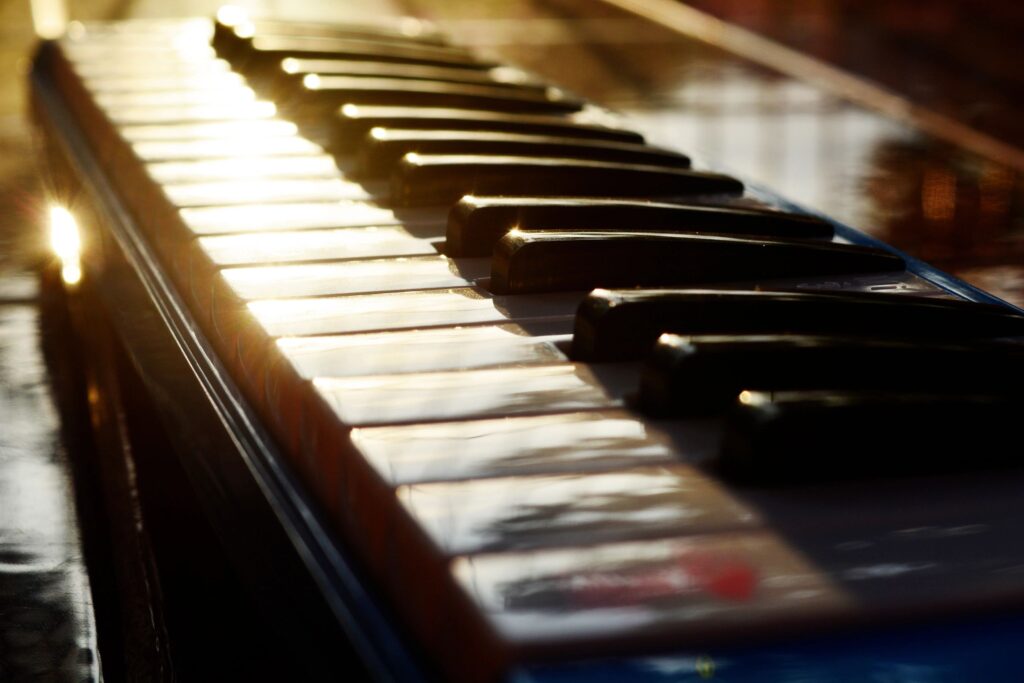 premium used piano