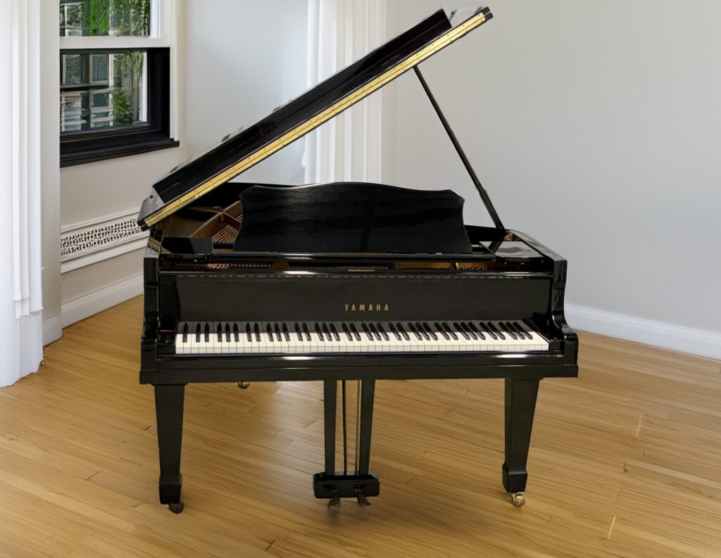 Yamaha G3 Grand Piano (6'1") – Satin Finish <span style="color:#8B0000;">(SOLD)</span>