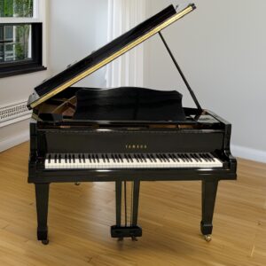 Yamaha G3 Grand Piano (6'1") – Satin Finish <span style="color:#8B0000;">(SOLD)</span>