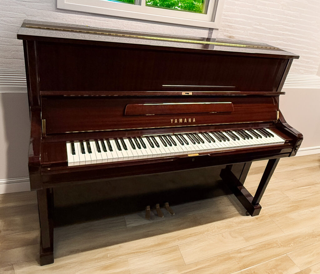 Yamaha U1 Upright Piano - Polished Mahogany <span style="color:#8B0000;">(SOLD)</span>