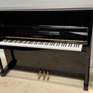 Yamaha T116 Upright Piano (46”) - High Gloss Finish <span style="color:#8B0000;">(SOLD)</span>