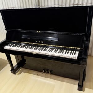 Yamaha U3 Professional Upright Piano (52”) – Polished Ebony <span style="color:#8B0000;">(SOLD)</span>