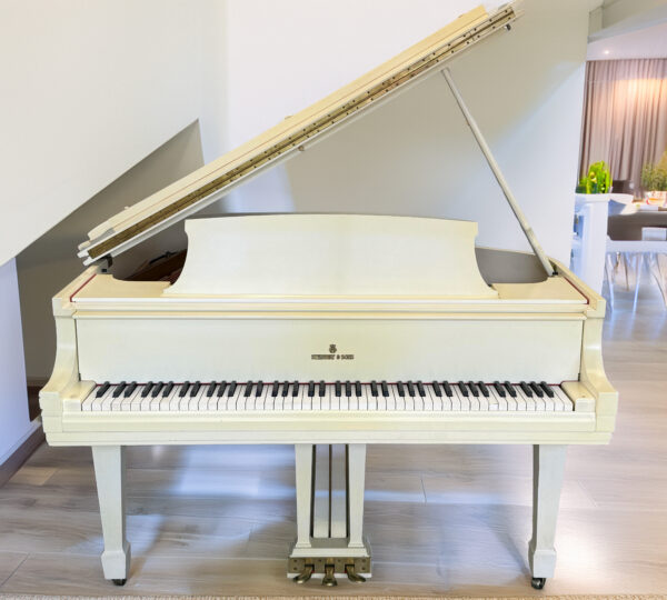 Steinway & Sons Baby Grand Piano (5’1”) - Ivory White Finish