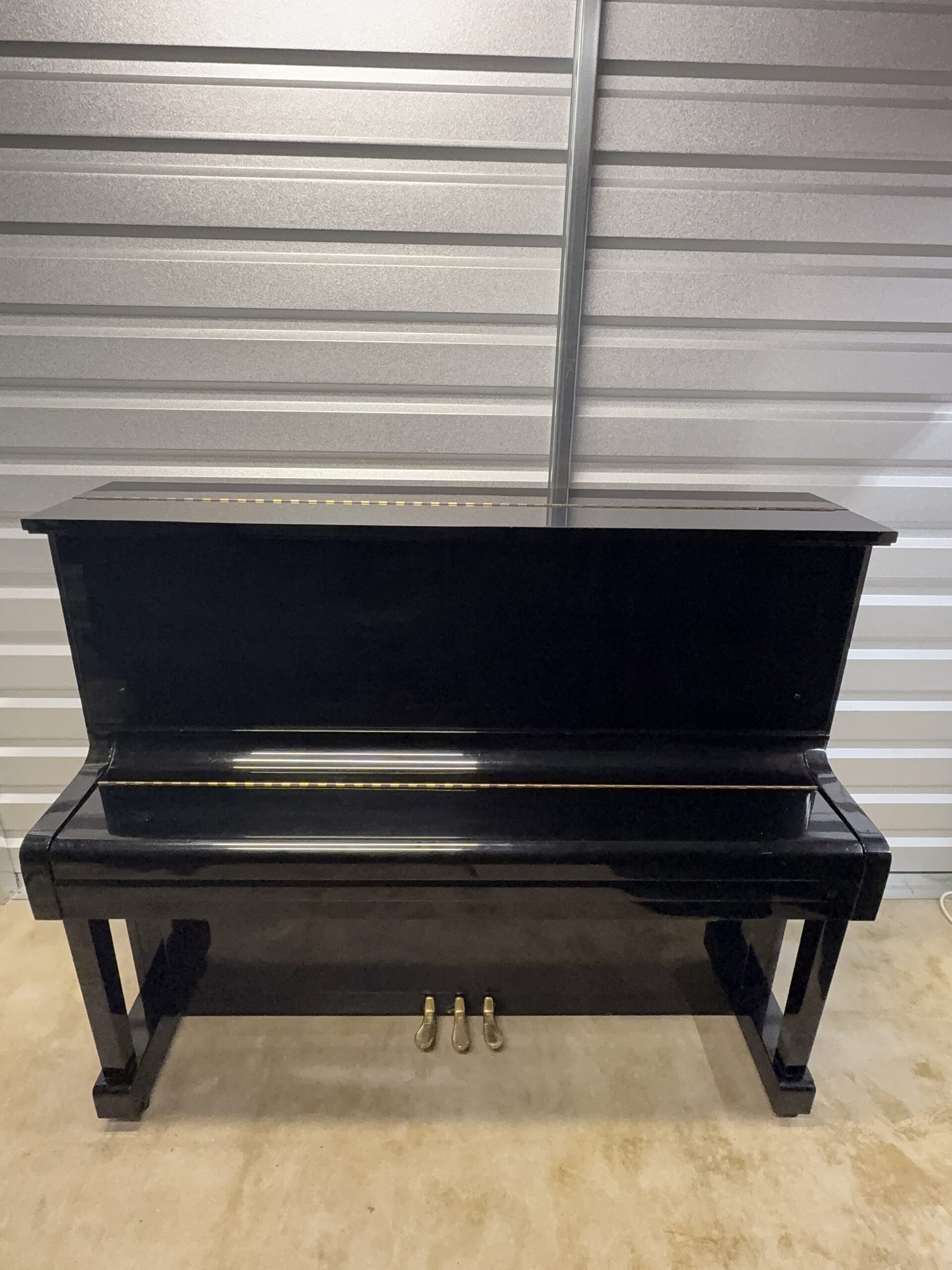 Used Kawai BL-12 Professional Upright Piano