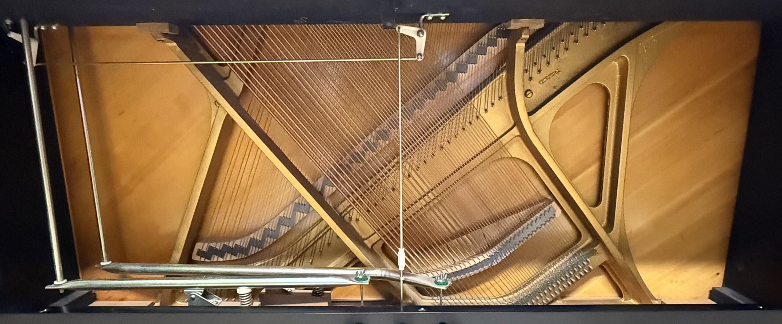 Yamaha P2 Upright Piano – Satin Ebony Finish – EXCELLENT Condition - Image 4