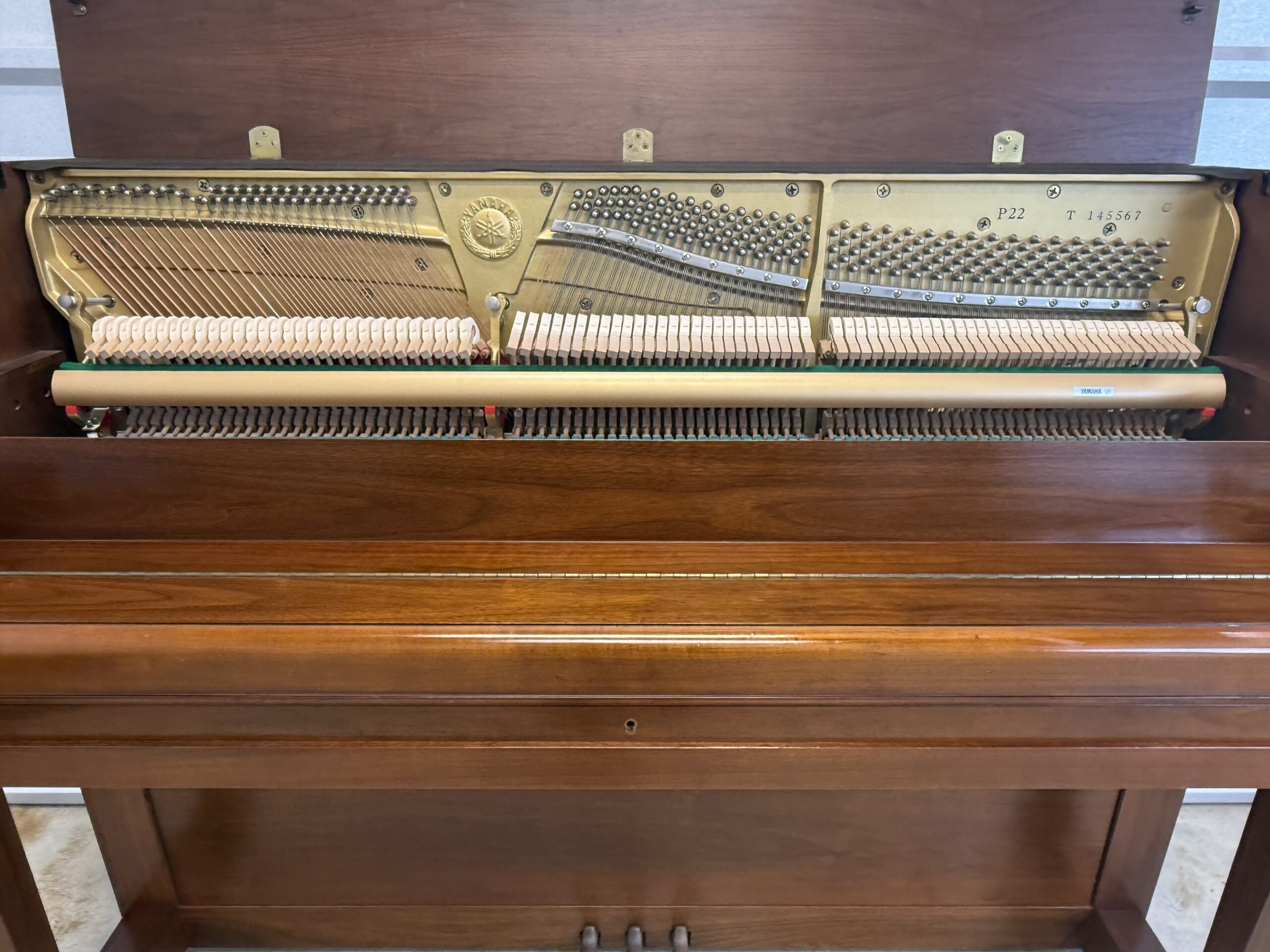 Yamaha P22 Upright Piano – Satin Walnut – MINT Condition - Image 3