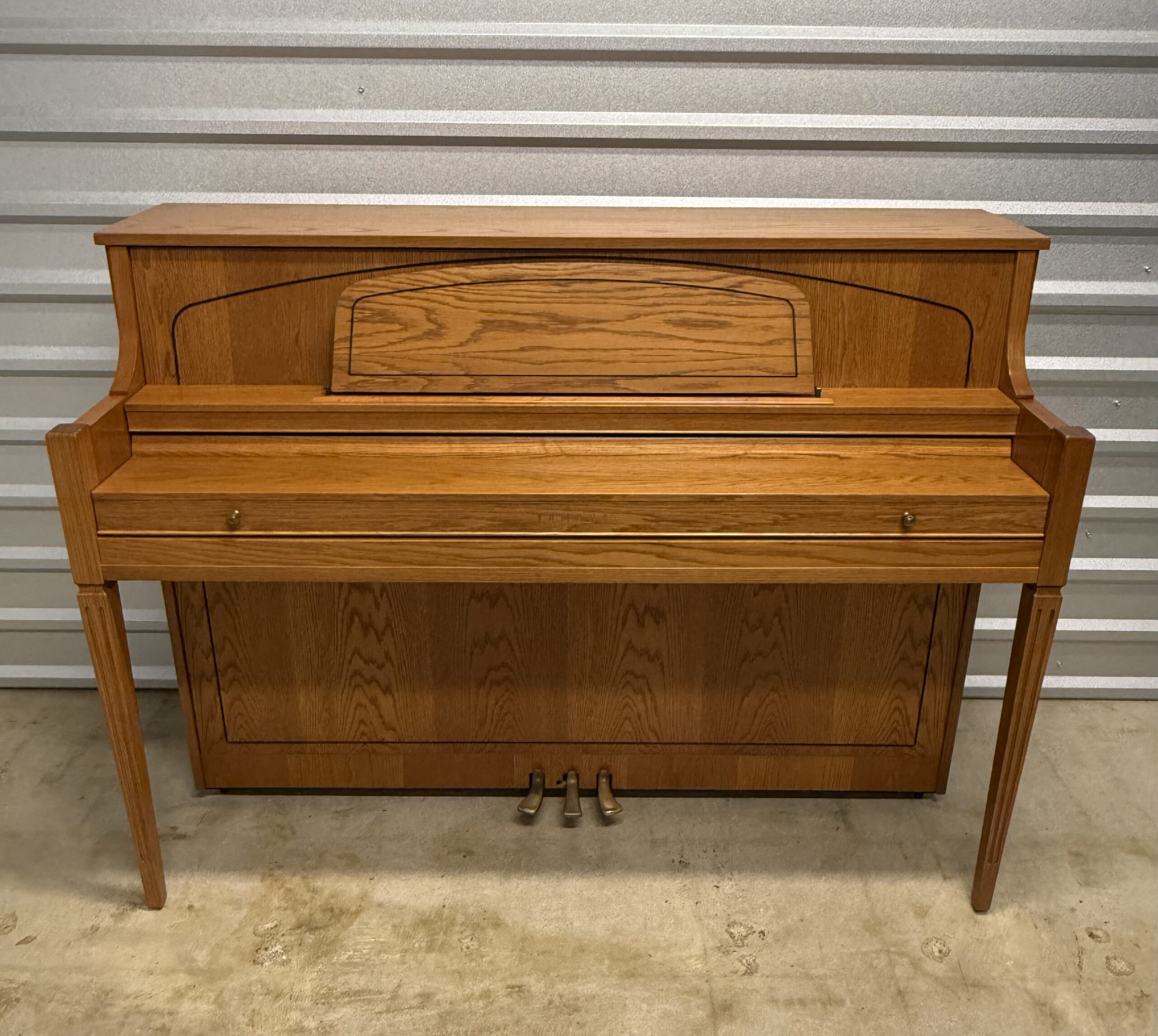 Yamaha M450 TAO Upright Piano – Satin Oak – MINT Condition - Image 2
