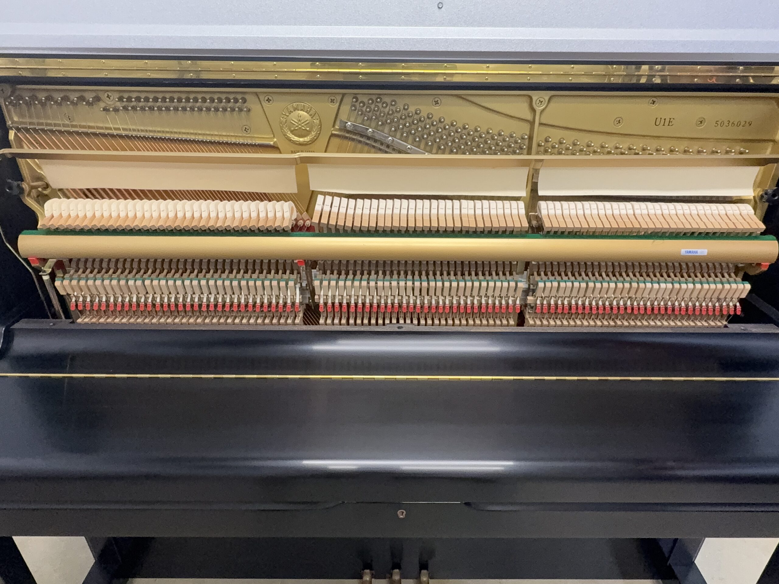 Yamaha U1E Upright Piano – Satin Ebony <span style="color:#8B0000;">(SOLD)</span> - Image 3