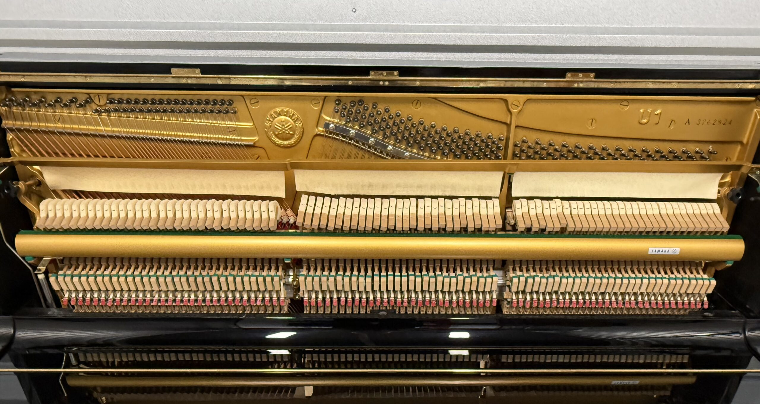 Yamaha U1 Professional Upright Piano – Polished Ebony <span style="color:#8B0000;">(SOLD)</span> - Image 3