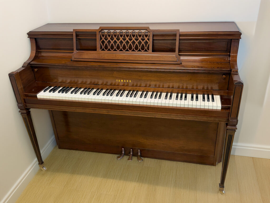Yamaha Upright Piano – Satin Walnut