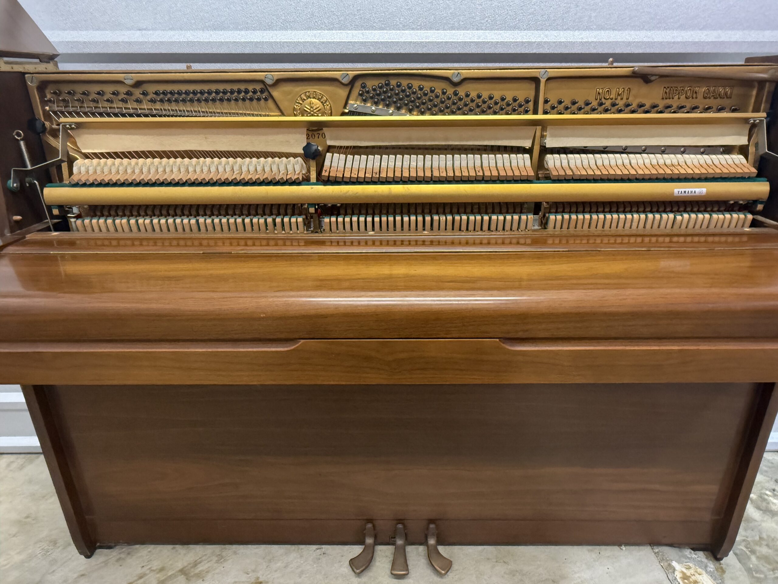 Yamaha M1 Upright Piano - Walnut Finish - MINT Condition - Image 3